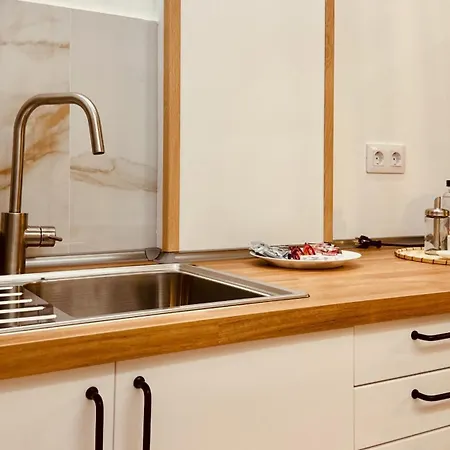 Click&guest - Modern And Luxury Flat In *