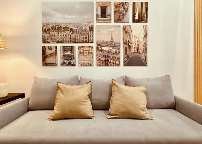 Appartement Click&guest - Modern And Luxury Flat In *